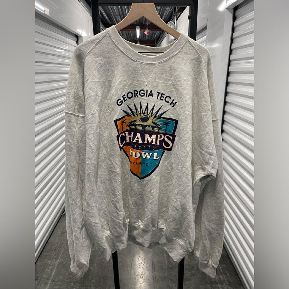 Badger Sport Georgia Tech Champs Bowl 2004 Crewneck..XXXXL…30x31